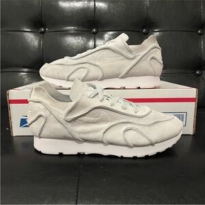 Nike Outburst Deconstructed Ghost size 7